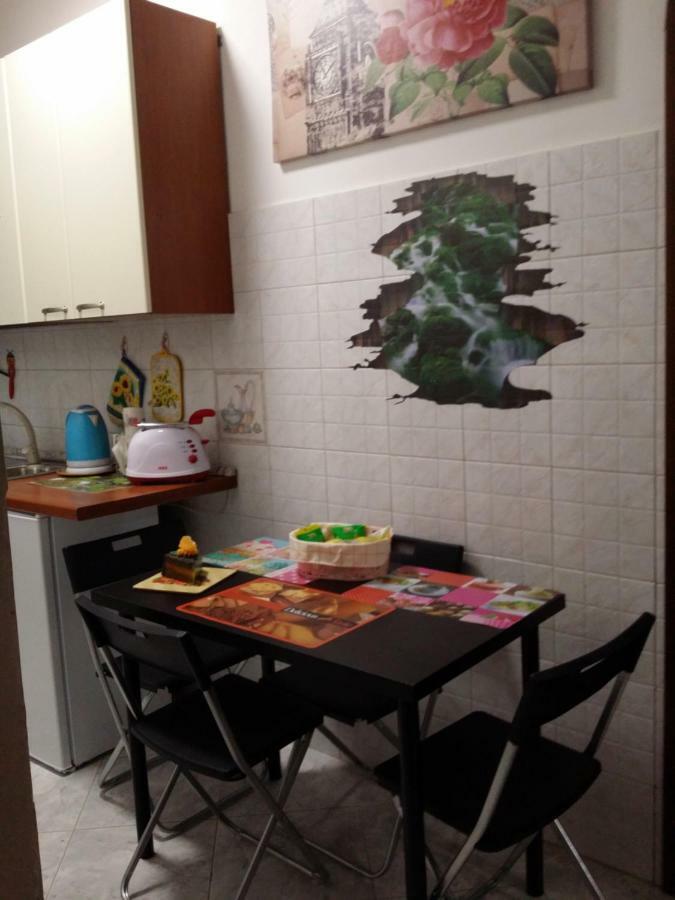 Apartamento La Casa Di Lully Torre del Greco Exterior foto