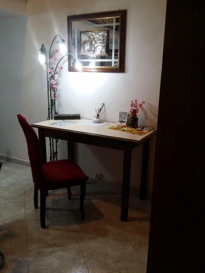 Apartamento La Casa Di Lully Torre del Greco Exterior foto