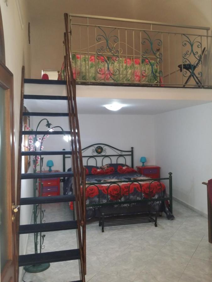 Apartamento La Casa Di Lully Torre del Greco Exterior foto